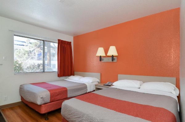 Motel 6 Big Bear image 27